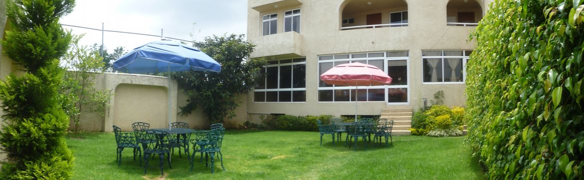 imagen-jardin-interior-hotel-en-cuernavaca-real-santa-maria